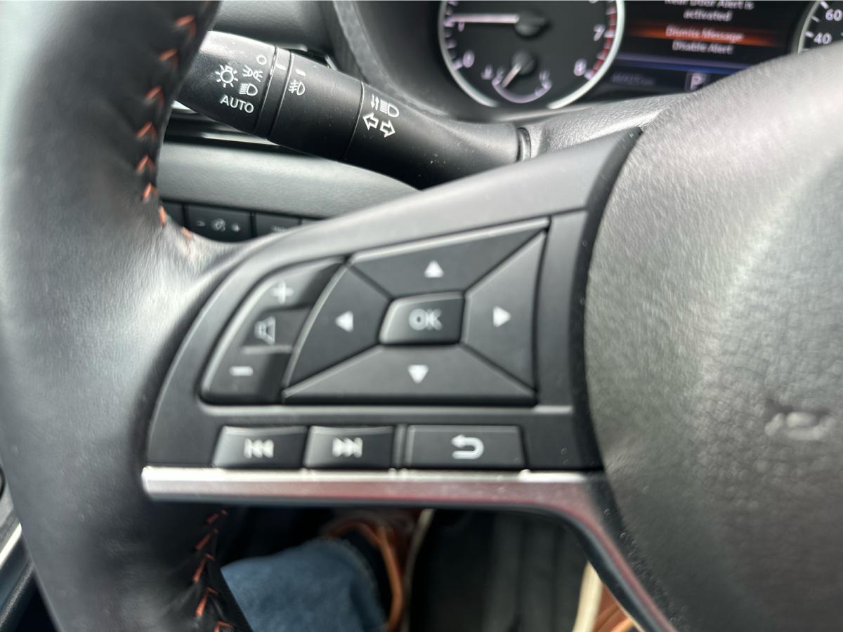2021 Nissan Sentra SR AUT Image principale