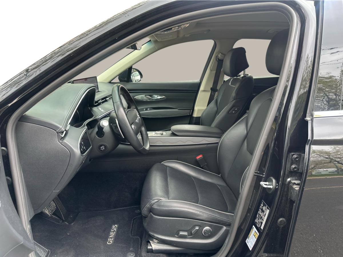 2022 Genesis GV70 2.5T Advanced AWD Main Image