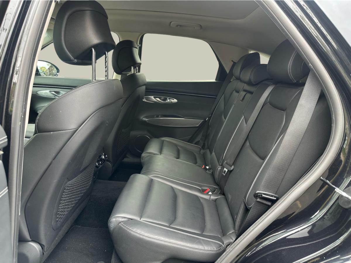 2022 Genesis GV70 2.5T Advanced AWD Main Image