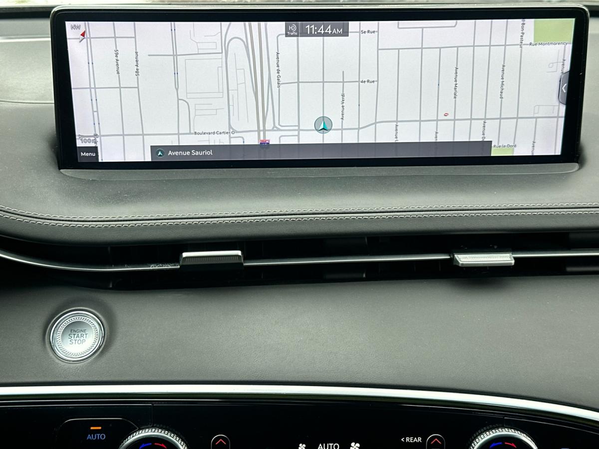 2022 Genesis GV70 2.5T Advanced AWD Main Image