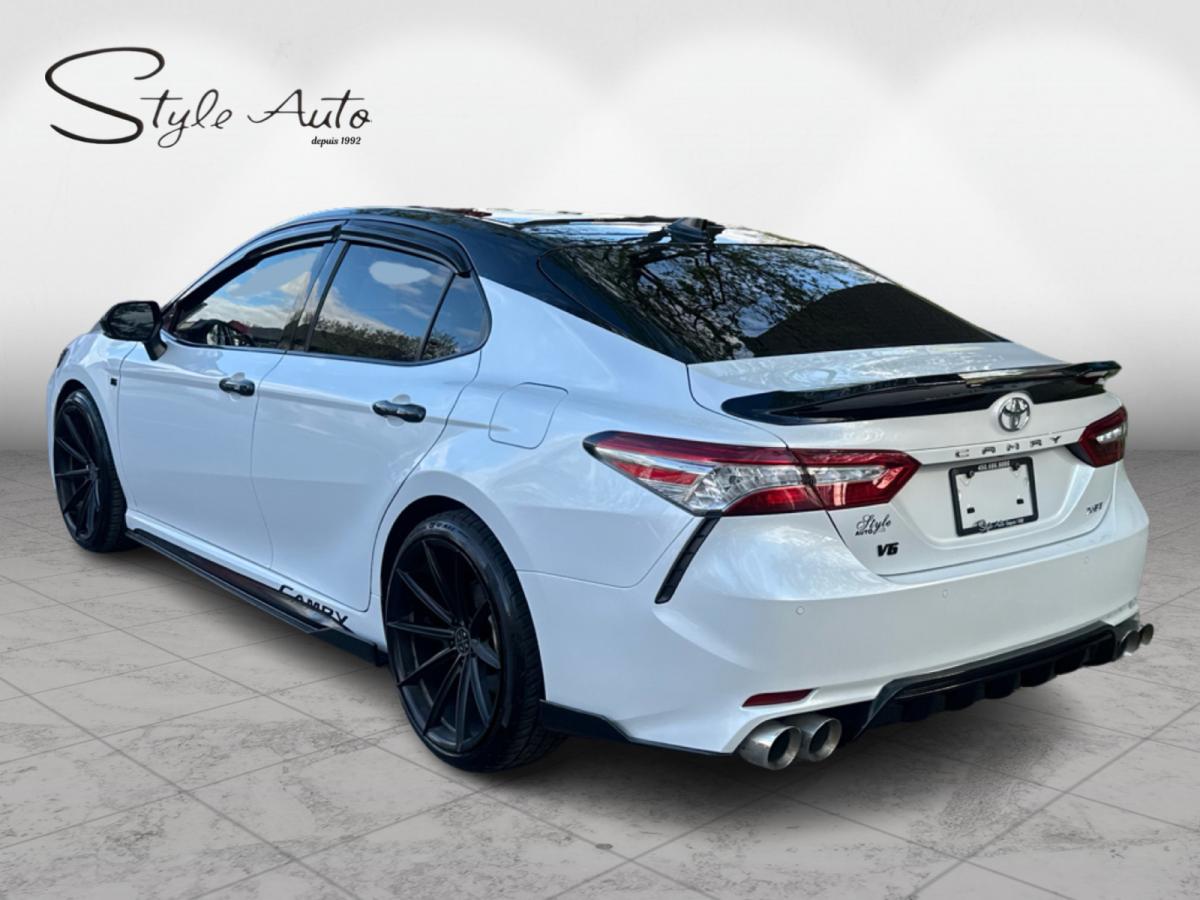 2018 Toyota Camry XSE V6 Auto roof Cam Image principale