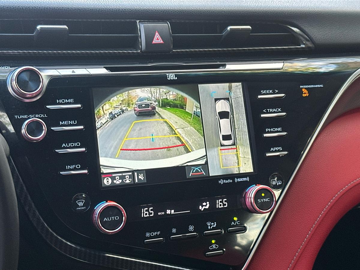 2018 Toyota Camry XSE V6 Auto roof Cam Image principale