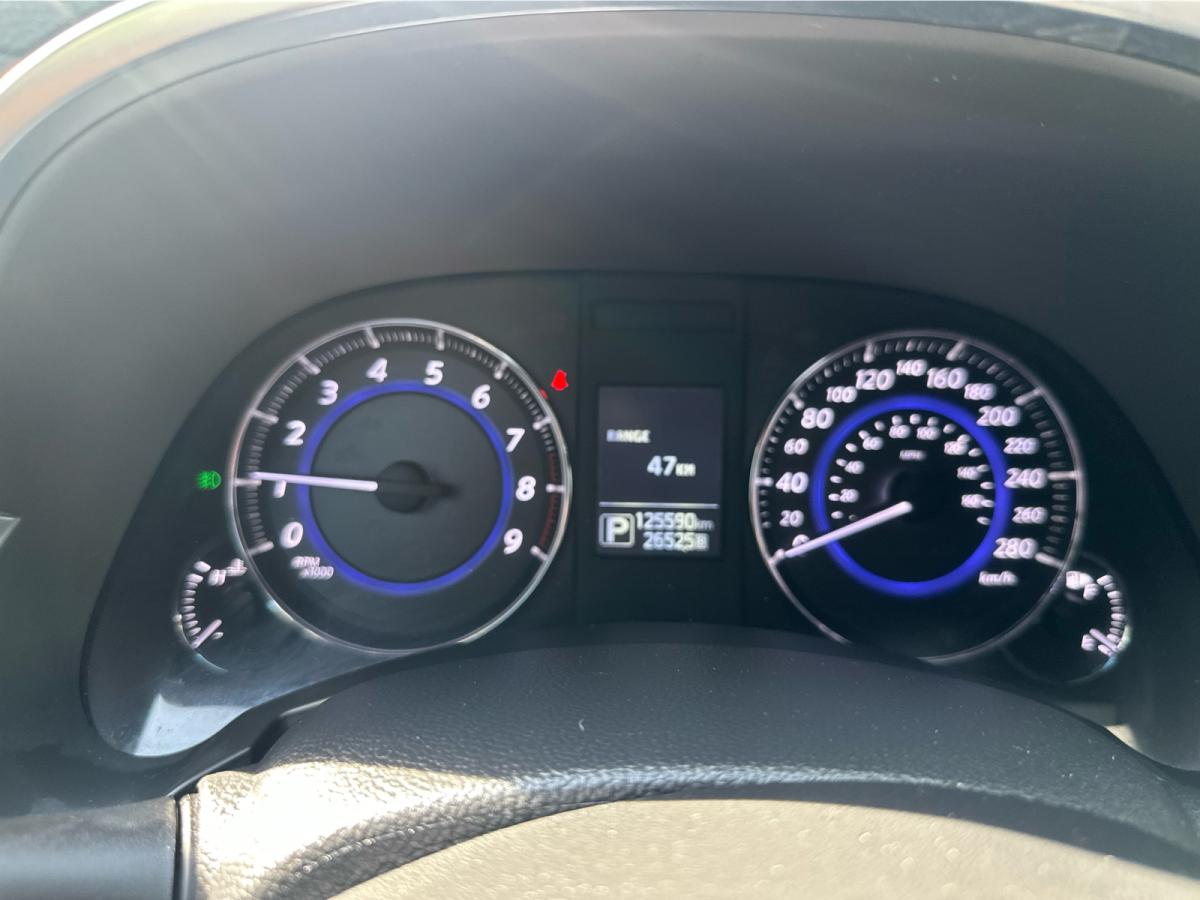 2017 Infiniti QX70 AWD SUV Image principale