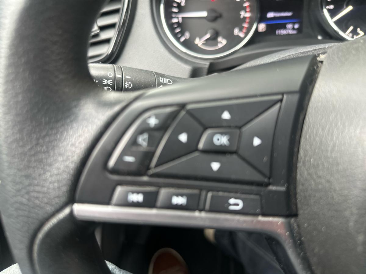 2020 Nissan Rogue AWD SV Camera Roof Image principale