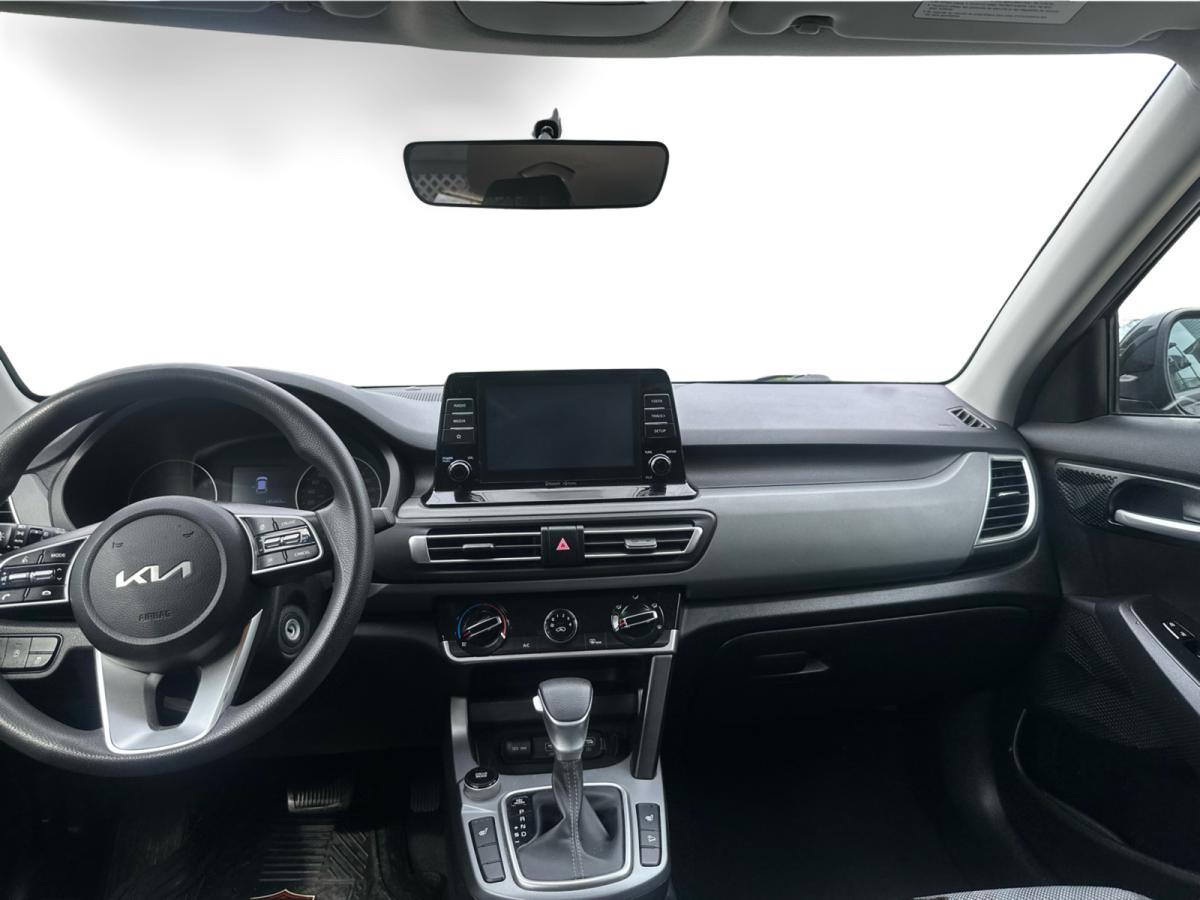 2023 Kia Seltos LX Image principale